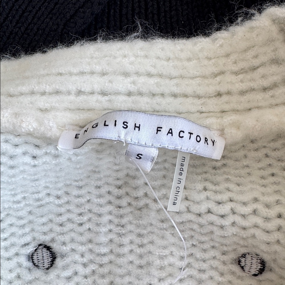 English Factory - Picture 7 of 10